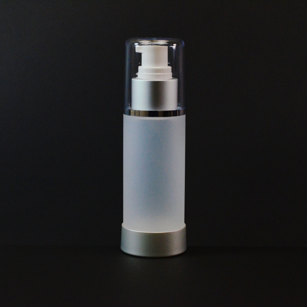 100 ml Airless Frosted Bottle Matte Silver Collar with Clear Hood