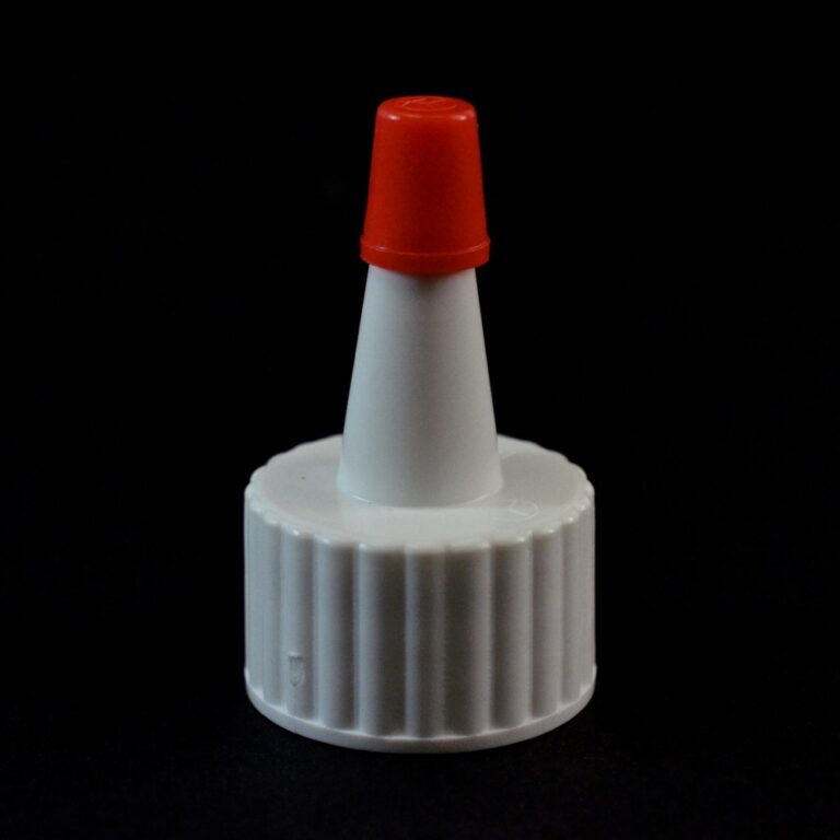 20/410 Ribbed White Yorker Dispensing Cap - PackagingBuyer