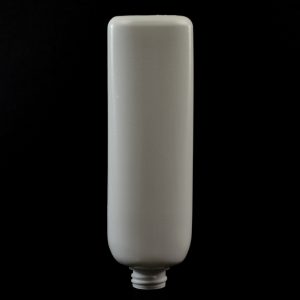 Plastic Tube 6 oz. Malibu White MDPE 22-400_2956